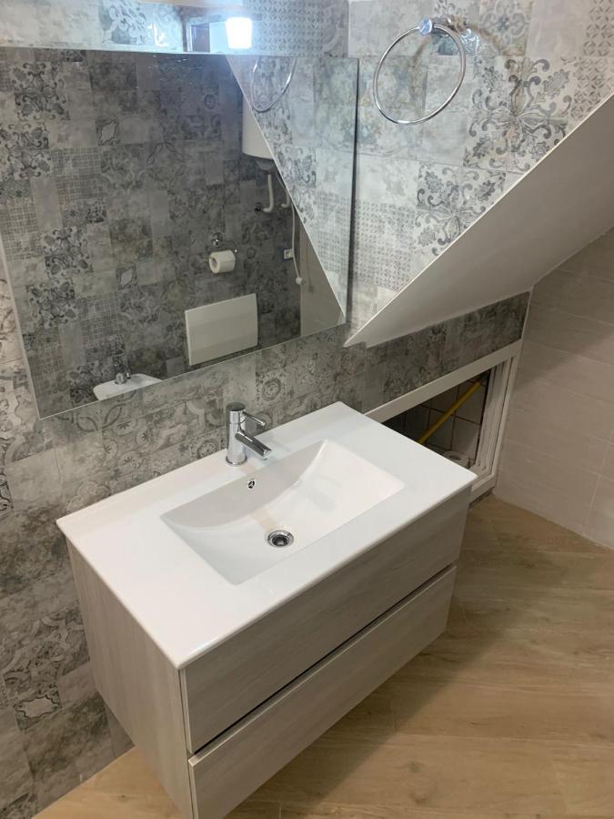 Riomaggiore - Cinque TerreAppartamento Elegante Ngoại thất bức ảnh